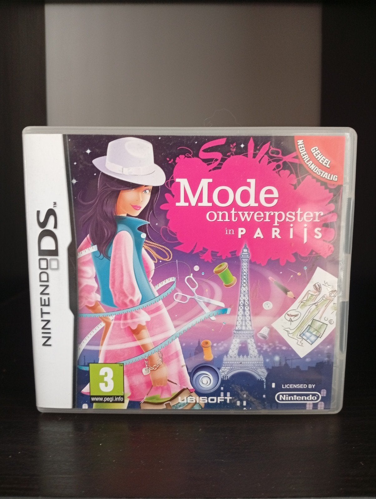 Style Savvy: Modeontwerpster in Parijs (Nintendo DS), 1 speler, Ophalen of Verzenden, Zo goed als nieuw, Vanaf 3 jaar