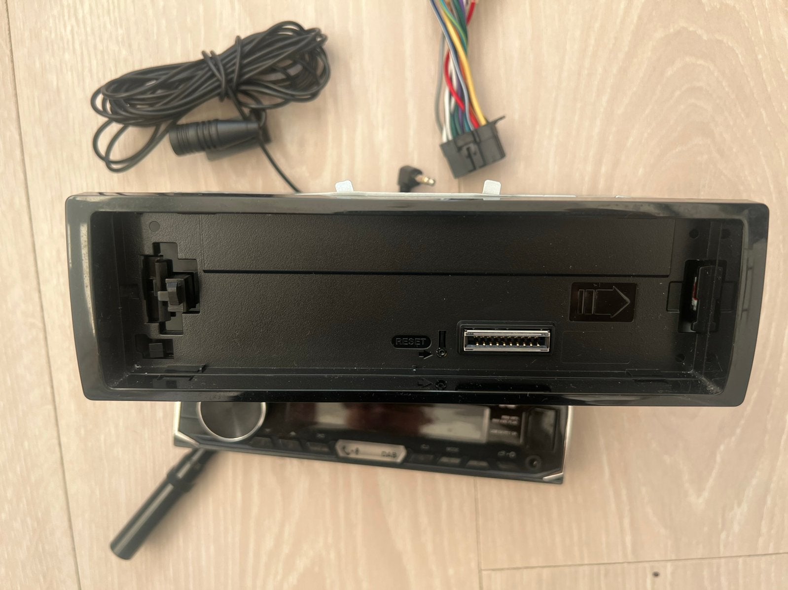 Jvc KD-X451DBT DAB usb Bluetooth carkit BT music, Ophalen of Verzenden, Zo goed als nieuw