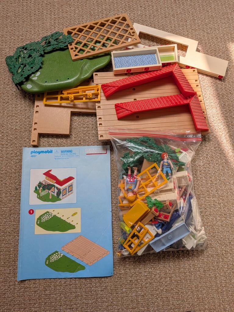 Playmobil Vakantiehuis 4857 met  accessoires, Ophalen of Verzenden, Gebruikt