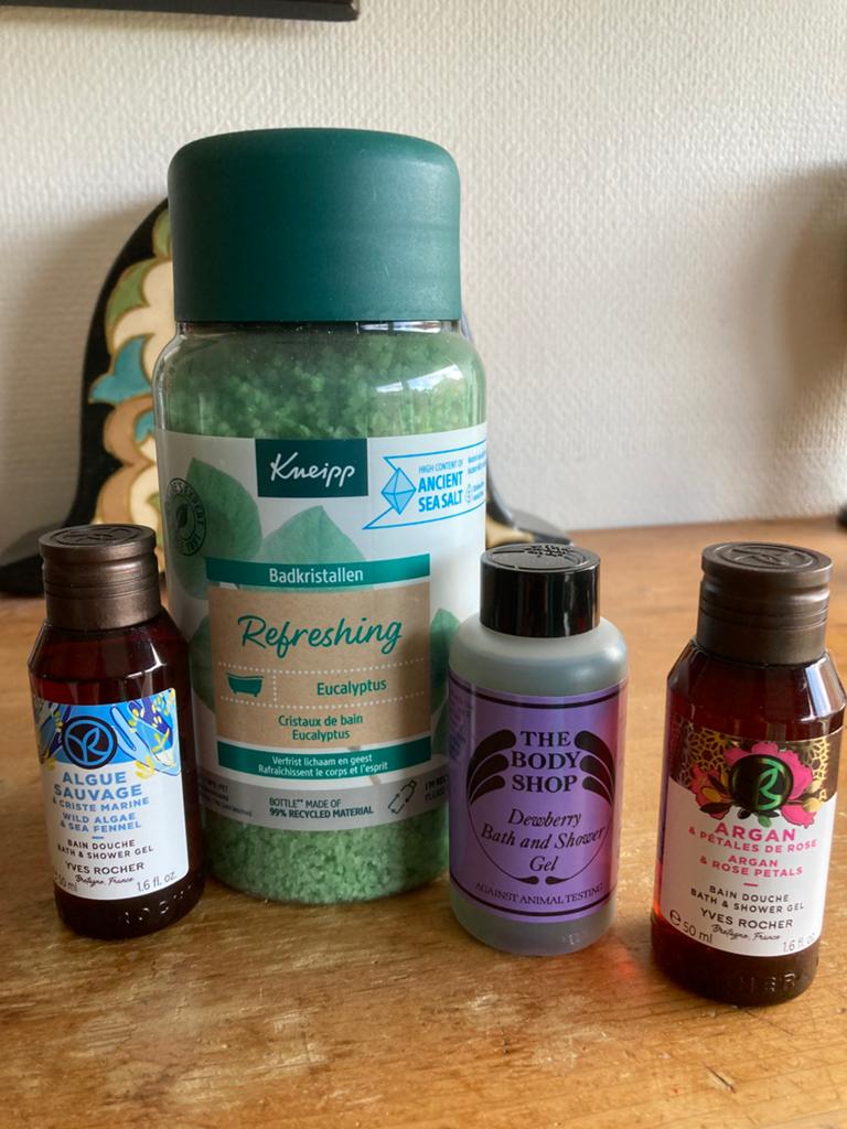 Kneipp, Yves Rocher en the Bodyshop, douchegel en badzout, Ophalen of Verzenden, Nieuw, Badproduct