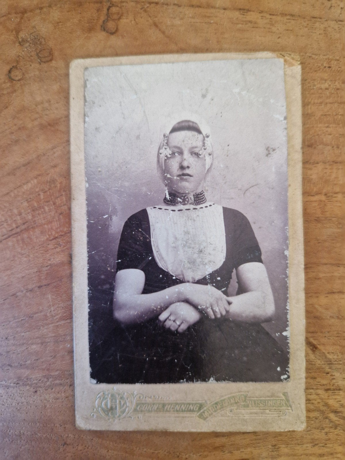 CDV No 44 foto zeeuwse dracht vrouw, Verzenden, Voor 1940, Gebruikt