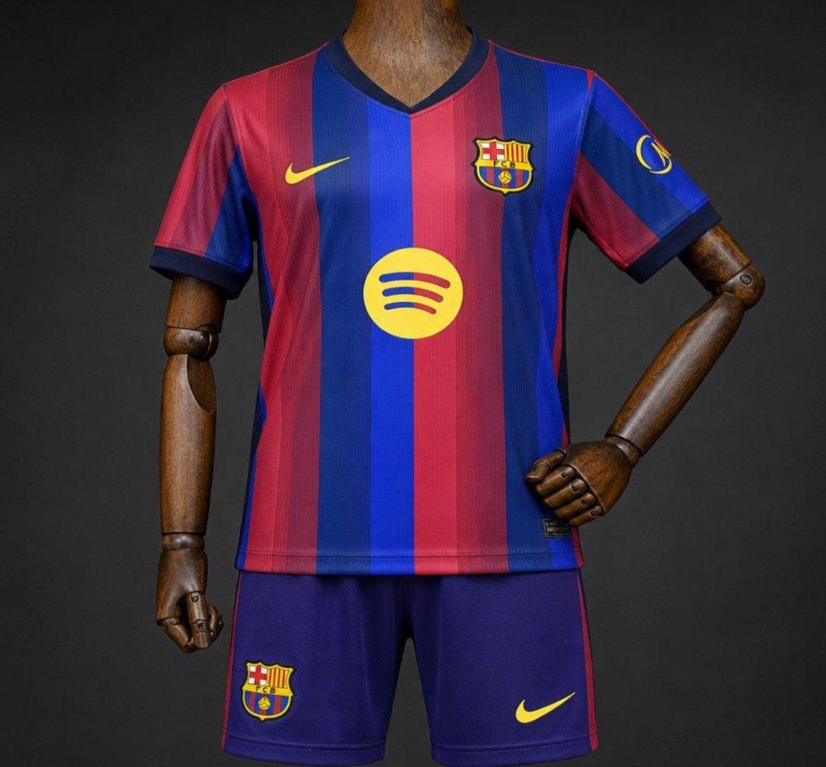FC Barcelona Voetbal Thuis Tenue 2026/27, Maat XS of kleiner, Verzenden, Nieuw, Shirt