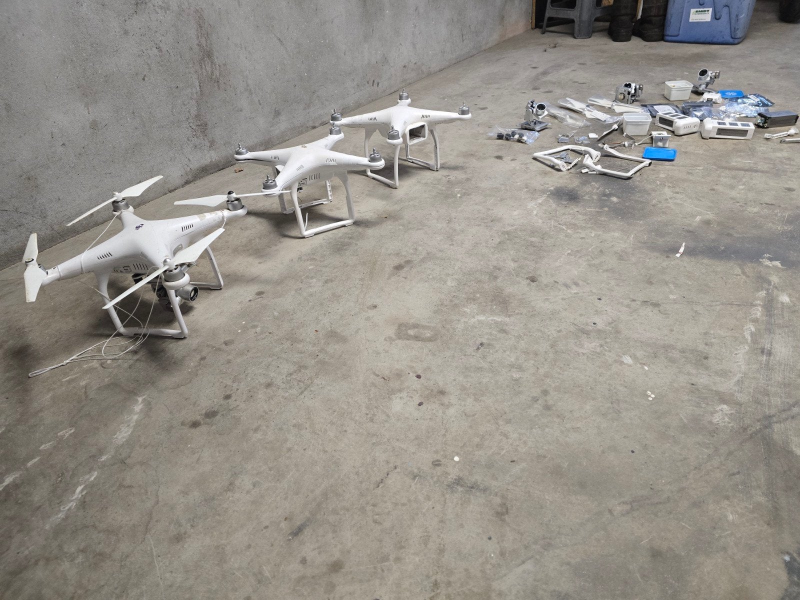 DJI Phantom Drones en onderdelen - Ideaal voor hobbyisten, Gebruikt, Cameradrone, Gimbal (camerastabilisatie), 1 tot 5 kilometer