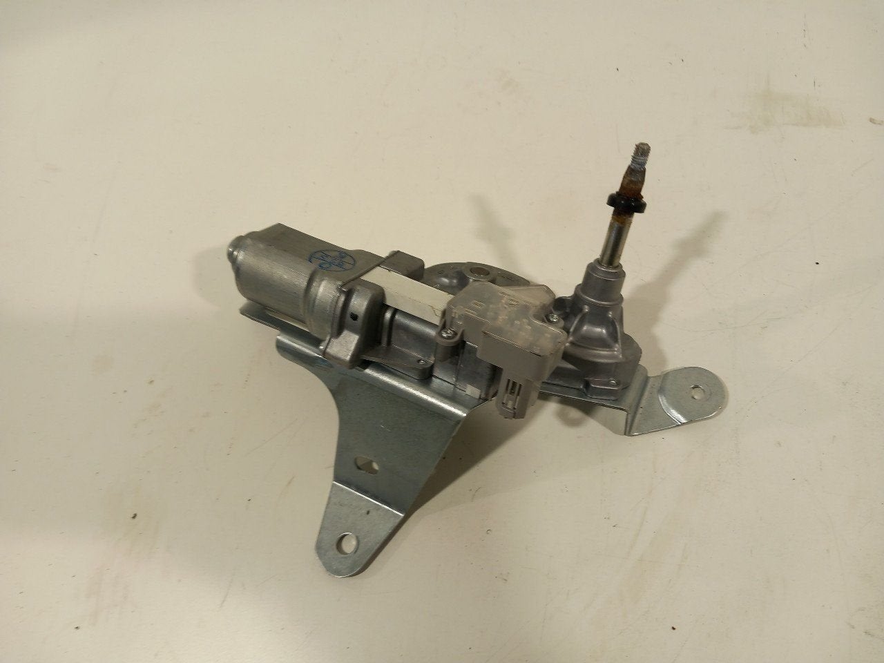 Ruitenwisser mechaniek achter Nissan Note, Auto-onderdelen, Onderdelen@venauto.nl, Van der Ven Autorecycling B.V., Gebruikt, Ettenseweg 76, 4706 PB Roosendaal, The Netherlands