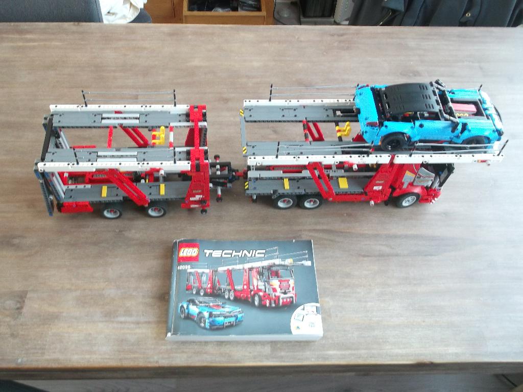 lego technic 42098 car transporter (2019), Gebruikt, Lego, Compleet, Ophalen of Verzenden