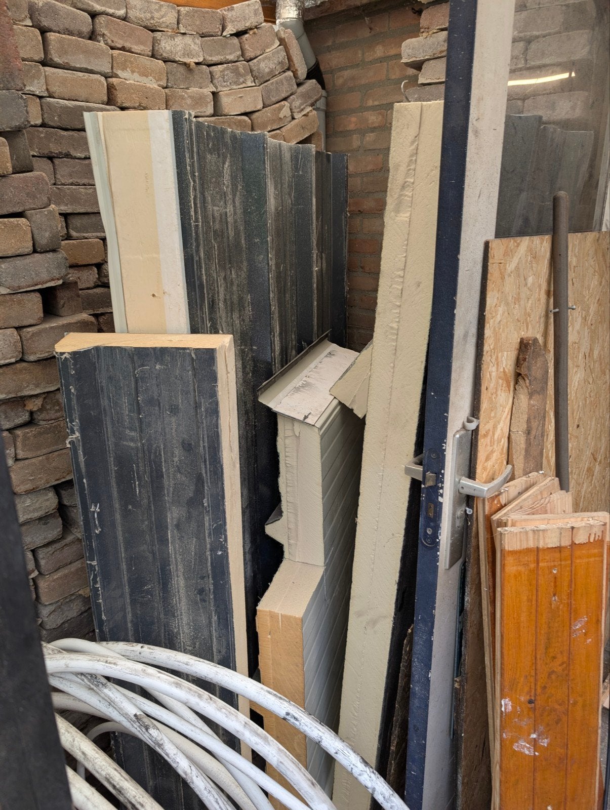 rest isolatie platen, net genoeg voor een hondenhok, Ophalen, Minder dan 25 mm, Minder dan 200 cm, Plank
