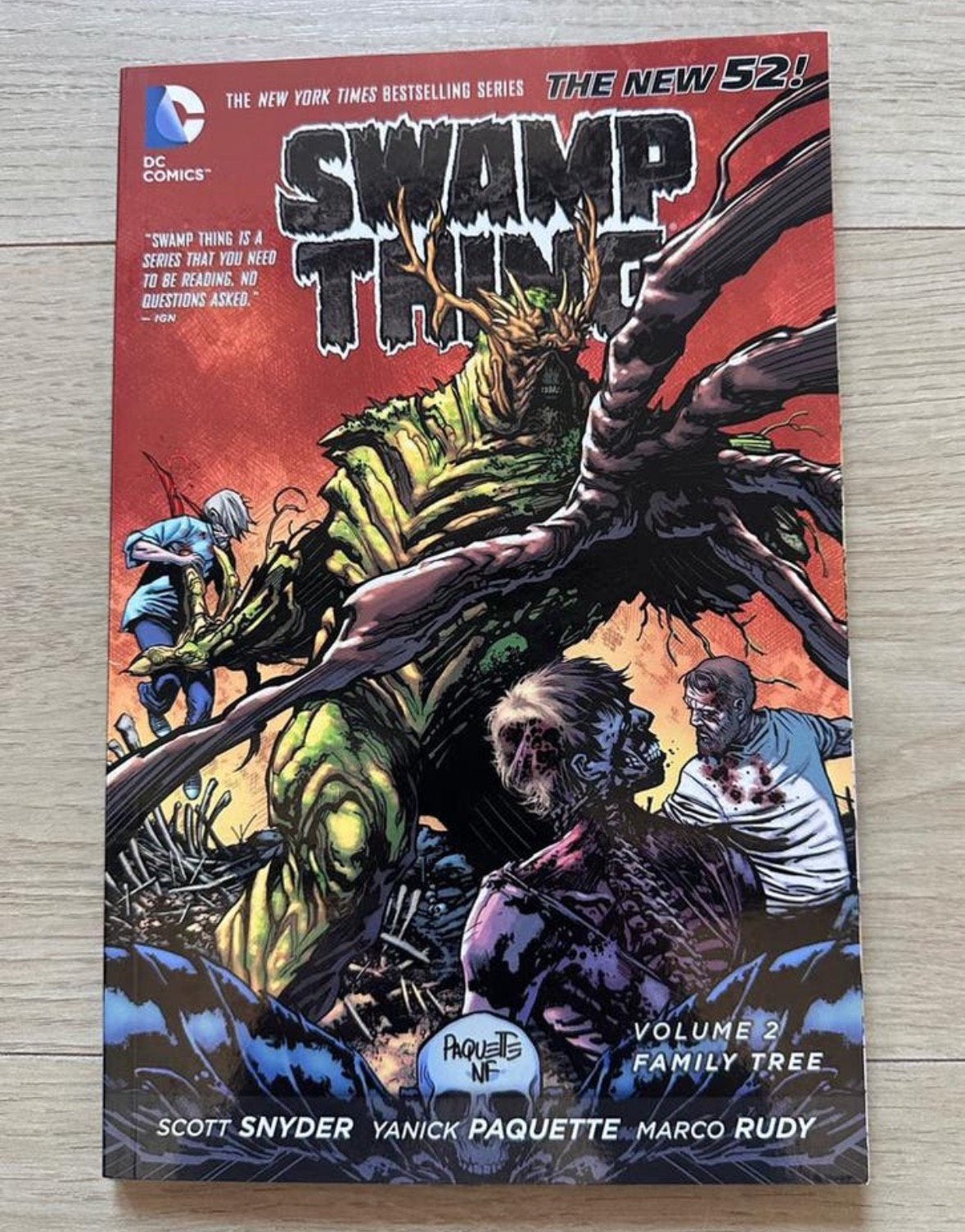 Swamp Thing Vol. 2: Family Tree 2013 SC (The New 52!), Eén comic, Amerika, Ophalen of Verzenden, Zo goed als nieuw