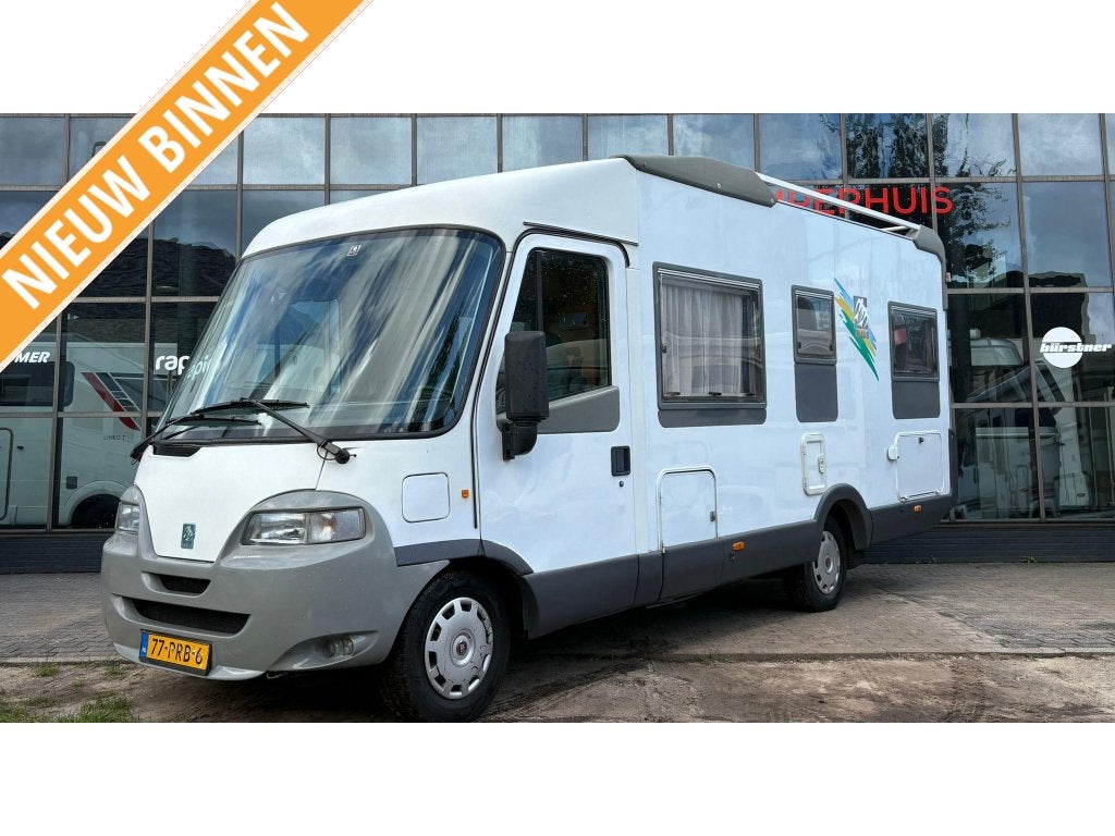 Knaus Travel-Liner 708 Vastbed,Hefbed,130PK, Integraal, Ringverwarming, Fiat, Afzuigkap