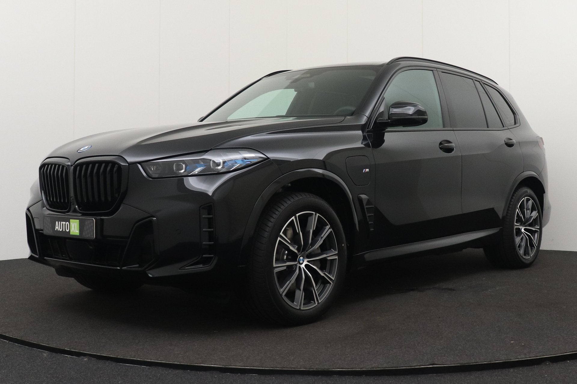 BMW X5 xDrive50e 490 PK High Exe. M-Sport Pano-Dak Head-Up E, Auto's, Automaat, Dealer onderhouden, Adaptive Cruise Control, Gebruikt