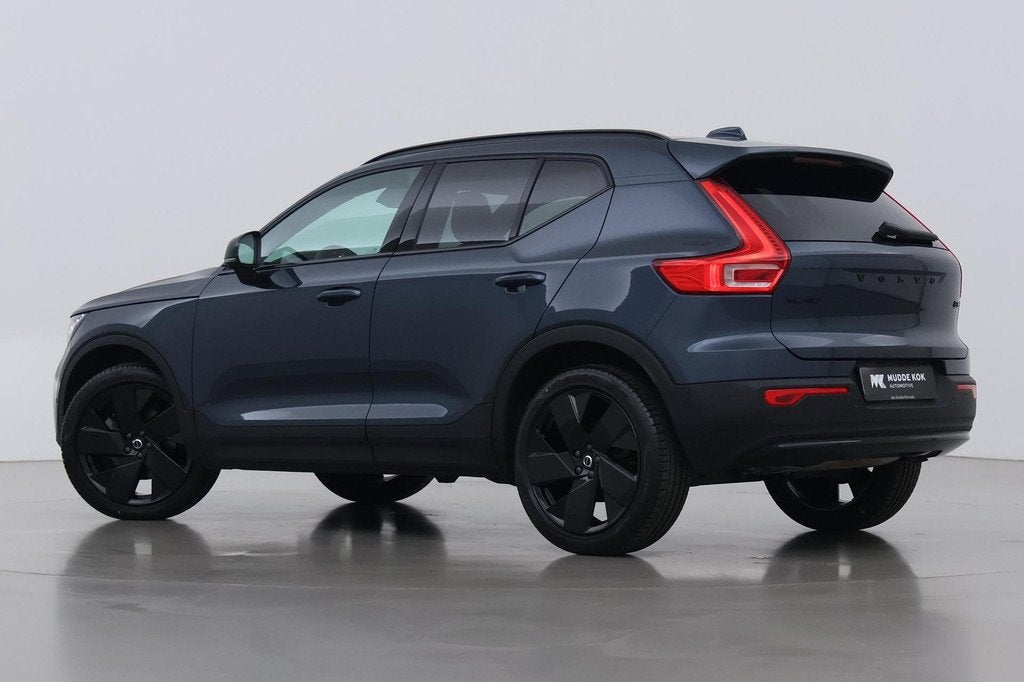 Volvo XC40 B3 Plus Black Edition | ACC | 360° Camera | Harm, Gebruikt, Euro 6, 4 cilinders, 1969 cc