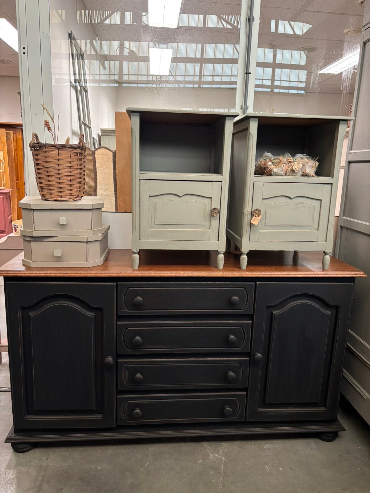 Landelijk Brocante dressoir / kast, Studio Larilo, Met deur(en), 150 tot 200 cm, Zo goed als nieuw