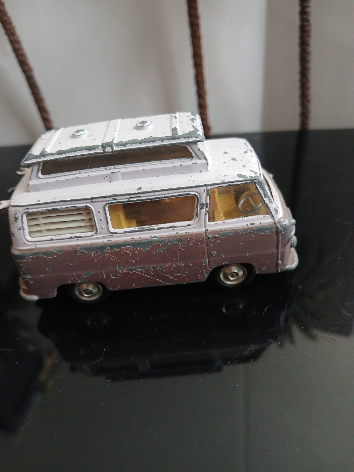 Ford Thames Airborne Caravan.  Corgi toys 420, Ophalen of Verzenden, Gebruikt, Auto, Corgi