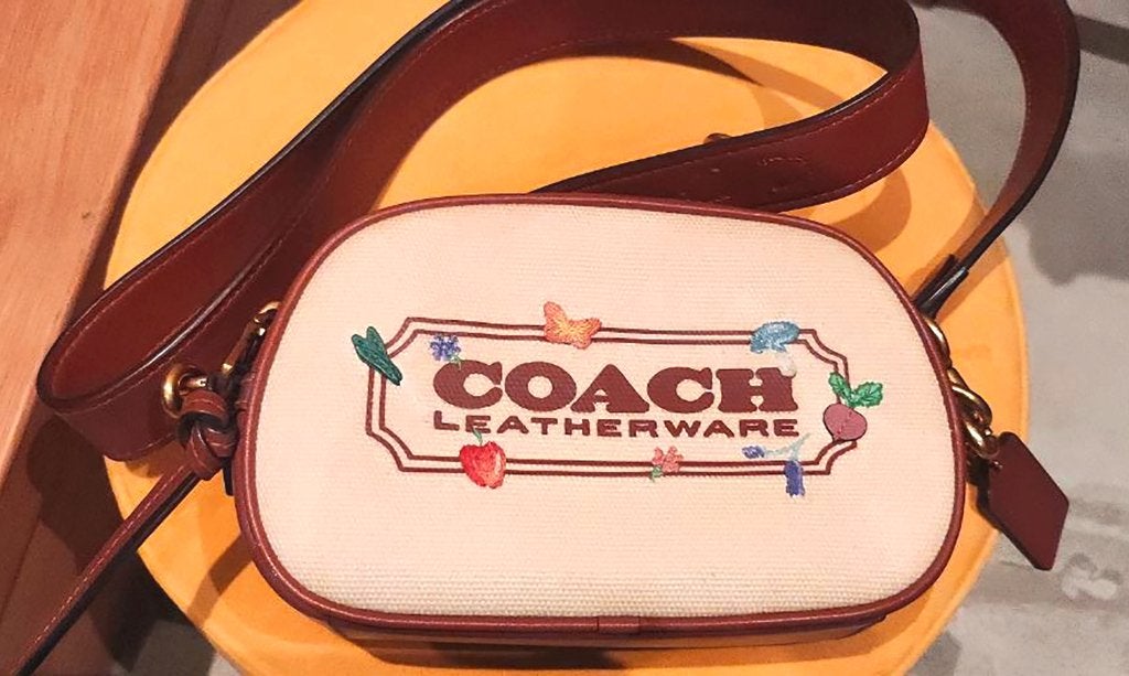 Coach, Ophalen of Verzenden, Zo goed als nieuw, Beige, Schoudertasje