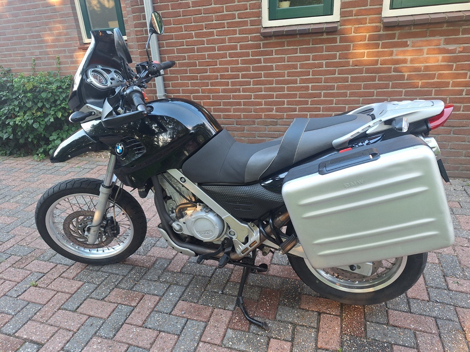 Bmw F650GS 2001 In heel mooie staat !! 50.000km., Particulier, Toermotor