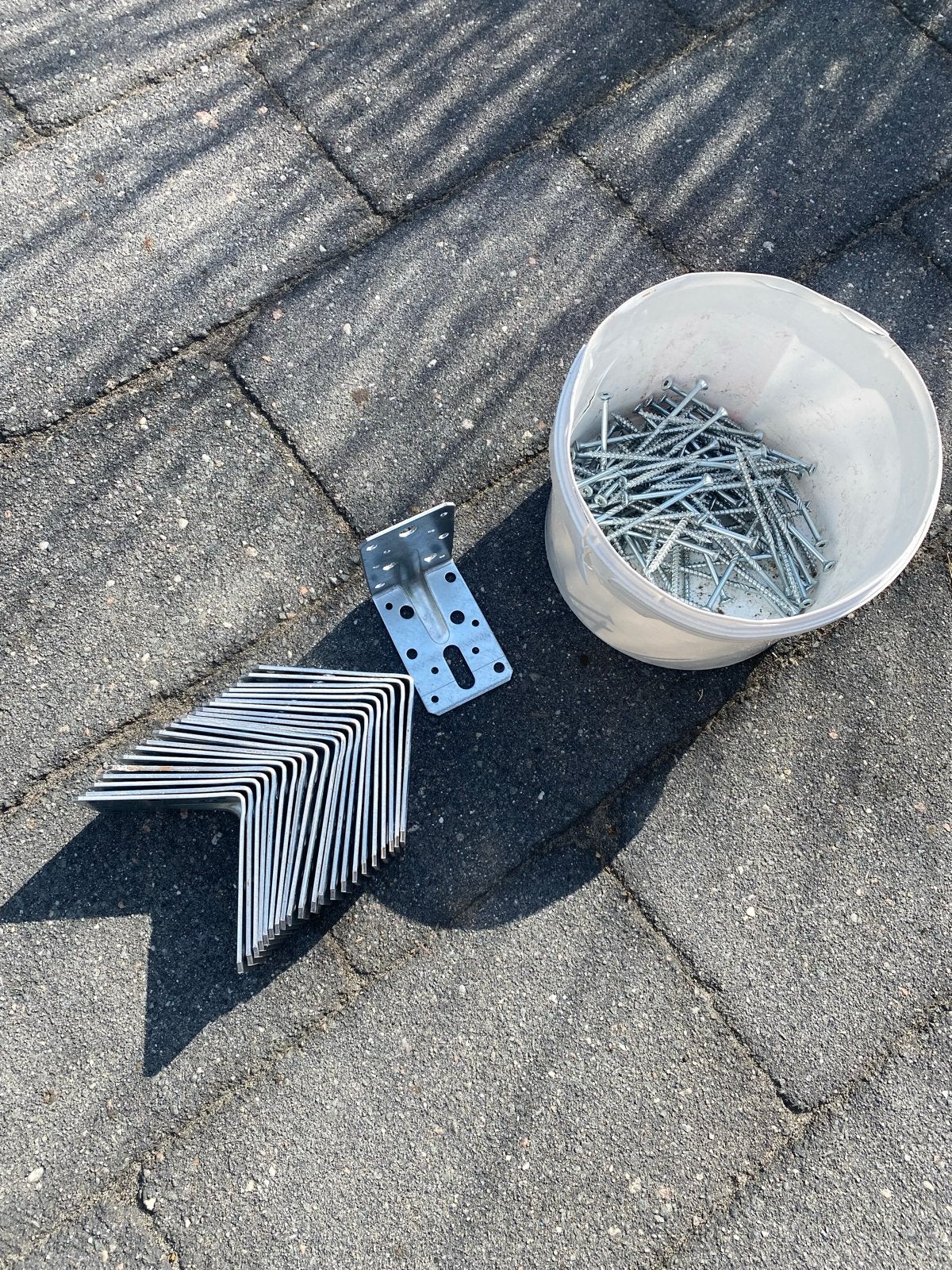 Diverse bevestigingsmaterialen: pluggen, schroeven, hoekanke, Ophalen, Nieuw, Minder dan 50 mm, Overige typen