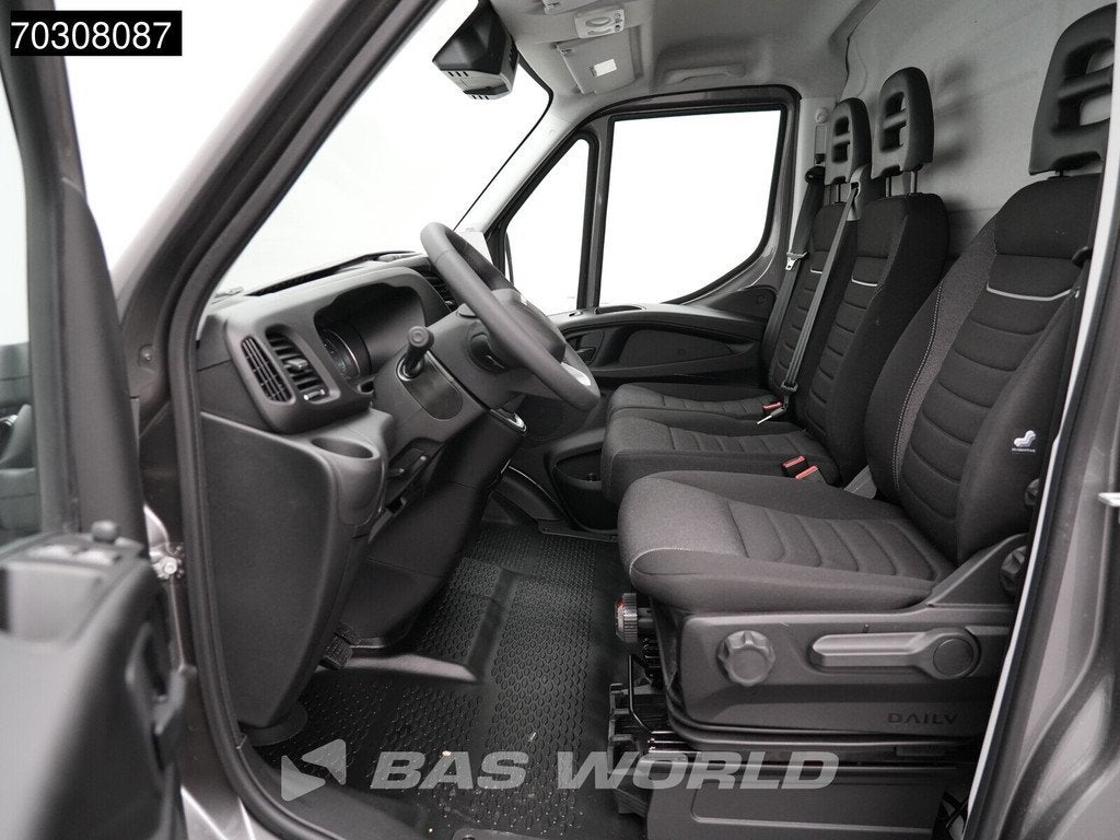 Iveco Daily 35S21 3.0L Automaat L4H3 210PK ACC LED Airco Cam, Auto's, Automaat, Stof, Euro 6, Iveco