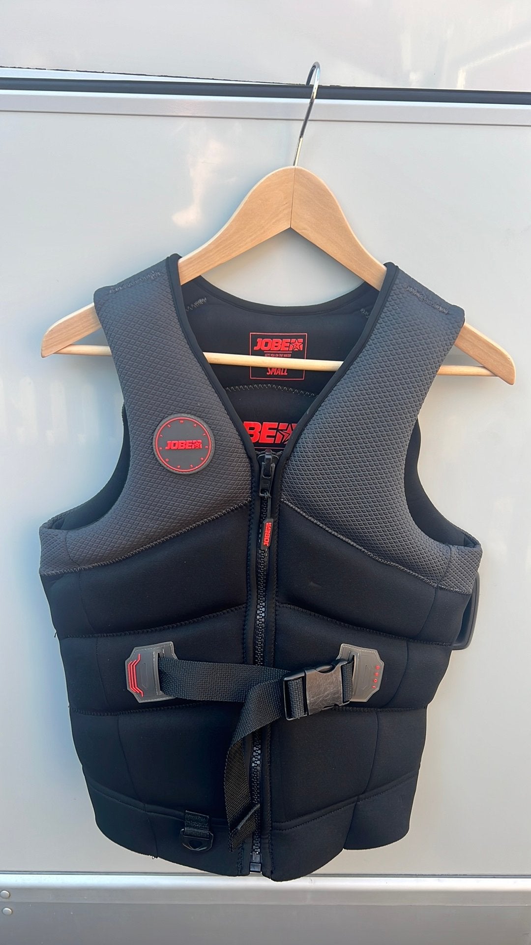 JOBE Unity neopreen zwemvest/impact vest maat S, Ophalen of Verzenden, Zo goed als nieuw, Dame of Heer, Reddingsvest of Zwemvest