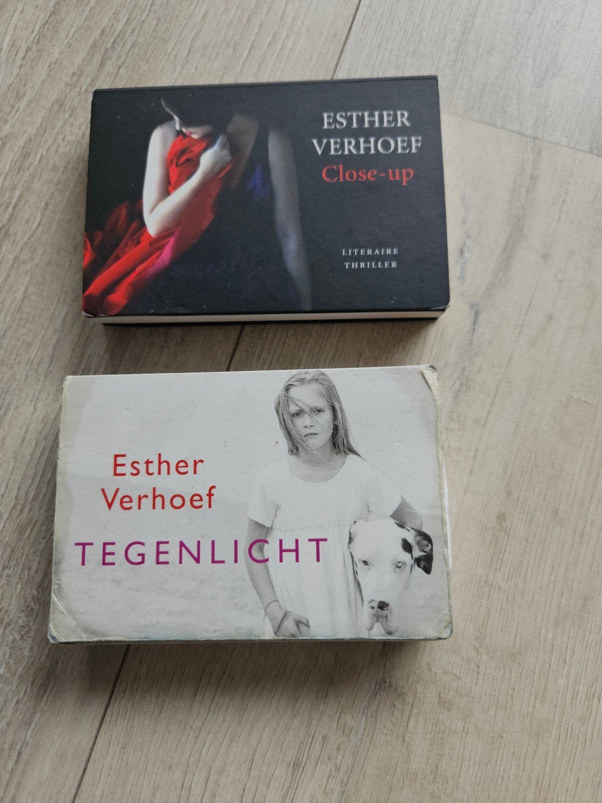 Esther Verhoef - Tegenlicht en Close-up(Dwarsligger), Ophalen of Verzenden, Gelezen, Esther Verhoef
