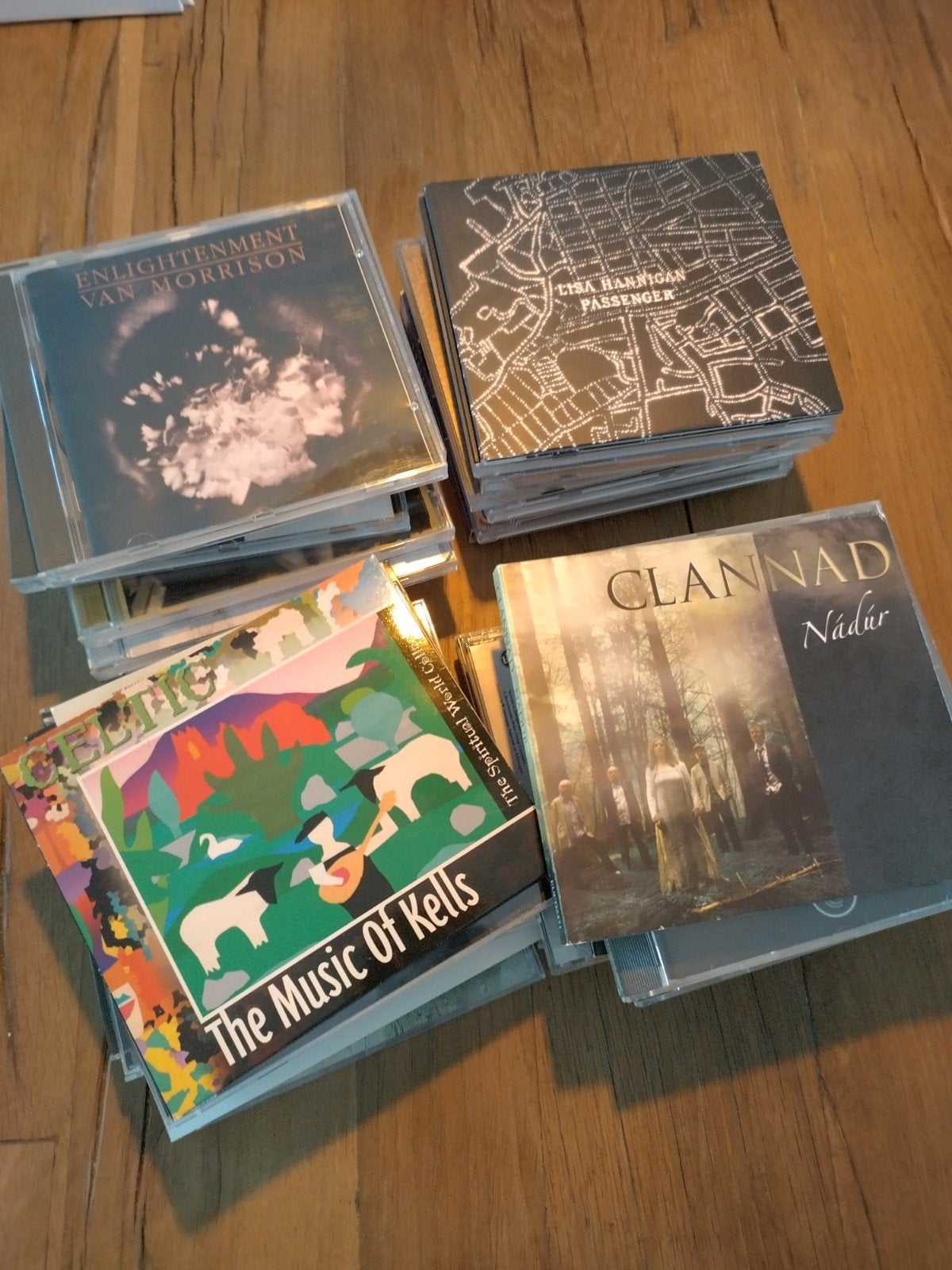 Collectie 32 cd's Celtic-Folk van Clannad tot Enya, Ophalen of Verzenden, 2000 tot heden, Zo goed als nieuw
