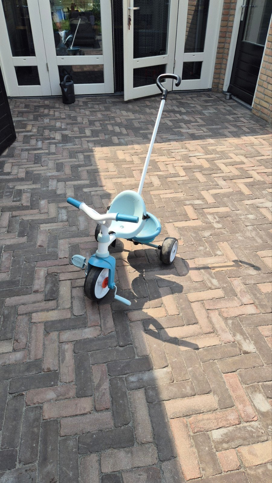 Smoby driewieler met vrijloop trappers en duwstang, Ophalen, Gebruikt