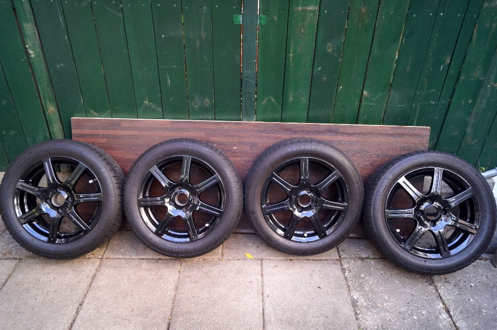 15 inch 4x100 sportvelgen met banden., Auto-onderdelen, Banden en Velgen, Ophalen, Gebruikt, 15 inch, Banden en Velgen