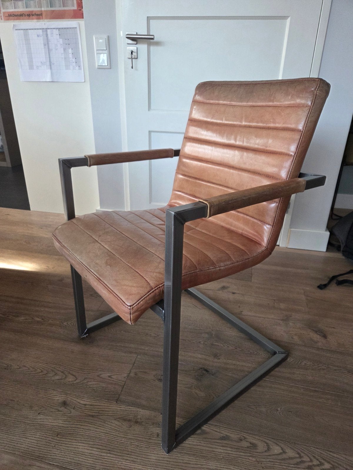 6 Goossens eetkamerstoelen, leer en metaal prijs is voor 6, Ophalen of Verzenden, Gebruikt, Leer, Vijf, Zes of meer stoelen