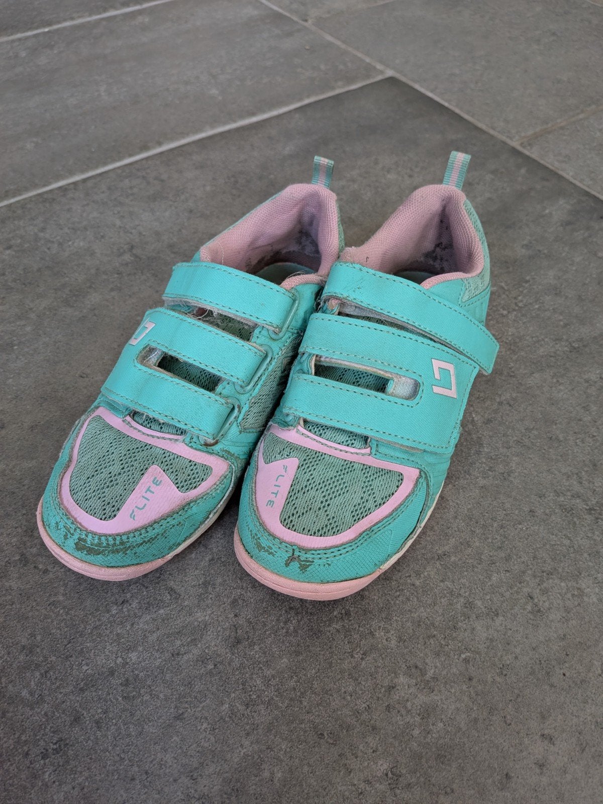 Brabo hockeyschoenen maat 33, Ophalen, Gebruikt, Schoenen