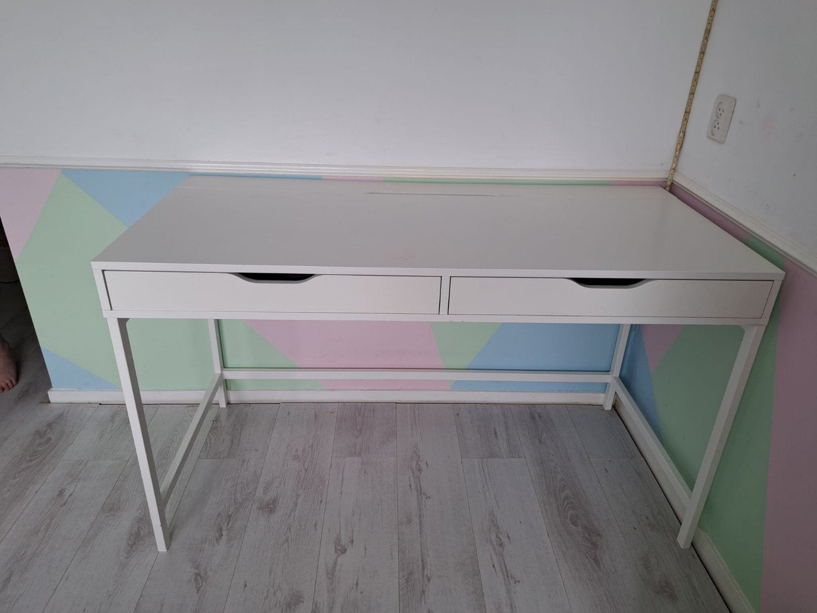 IKEA ALEX Bureau Wit met lades en opbergruimte, 132 cm, Spaanplaat of MDF, Ophalen of Verzenden, Zo goed als nieuw