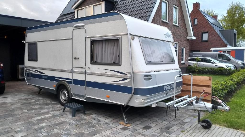 Fendt Saphir 470 TF, Caravans en Kamperen, Caravans, Schokbreker, Particulier, Tot en met 4, 1000 - 1250 kg