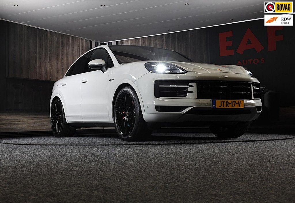 Porsche Cayenne Coupé 3.0 S E-Hybrid / 519 Pk / Head Up / 3, Automaat, Cayenne, Gebruikt, 2995 cc