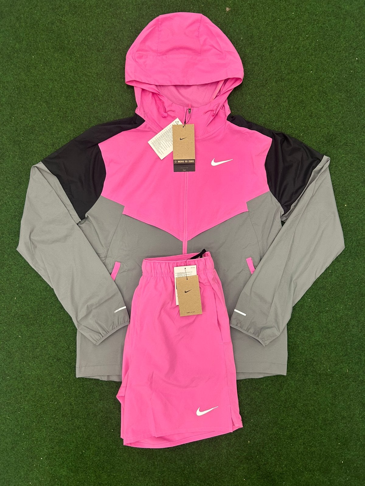 Nike miller set roze origineel maat L, Ophalen of Verzenden, Zo goed als nieuw, Roze, Voetbal