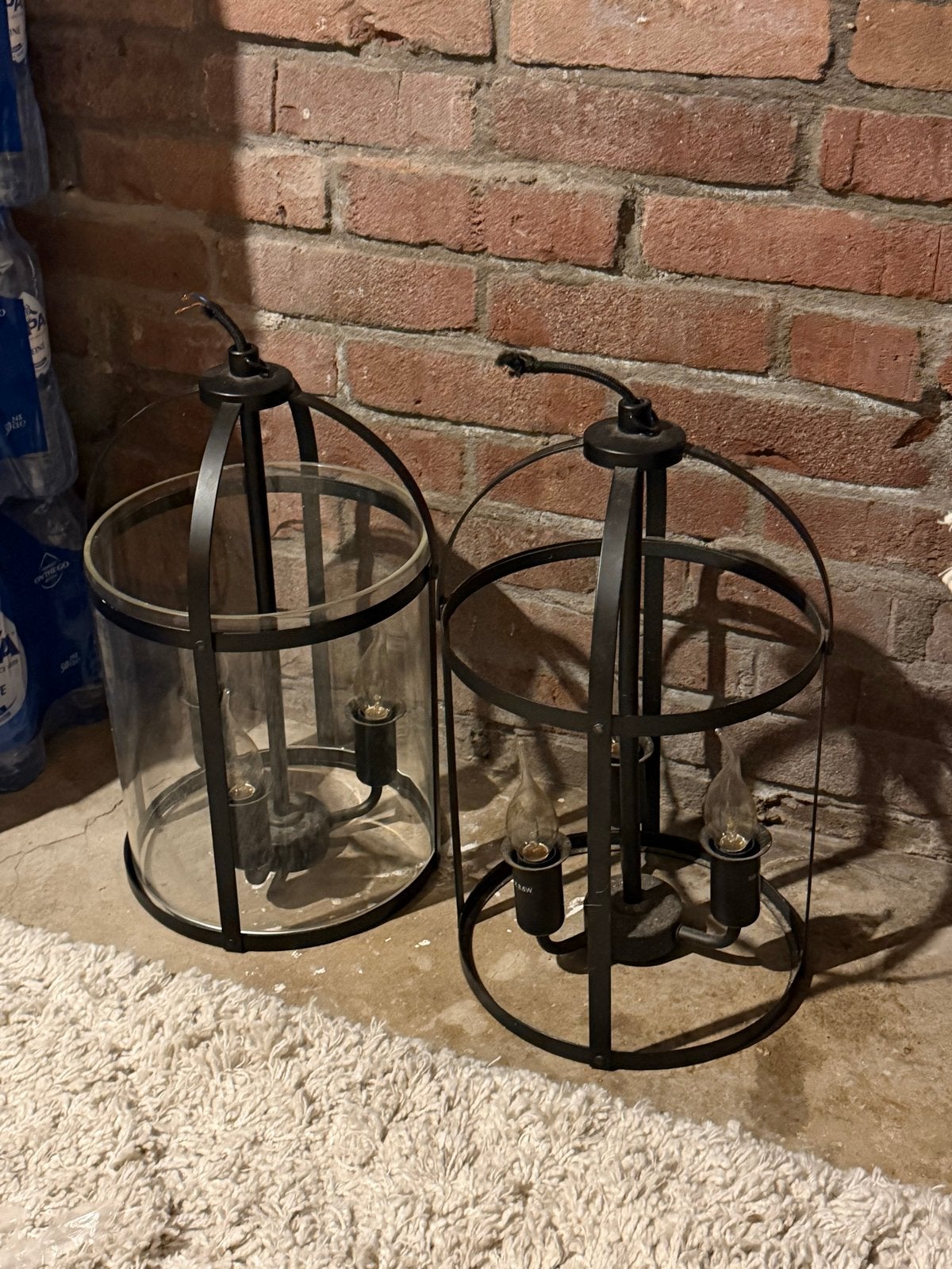 IKEA zwarte kroonlampen - één glas kapot, Ophalen of Verzenden, Gebruikt, Metaal