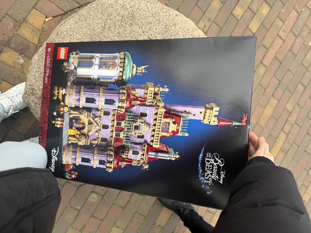 LEGO Disney Kasteel van Belle en het Beest, Lego, Ophalen of Verzenden, Zo goed als nieuw, Compleet