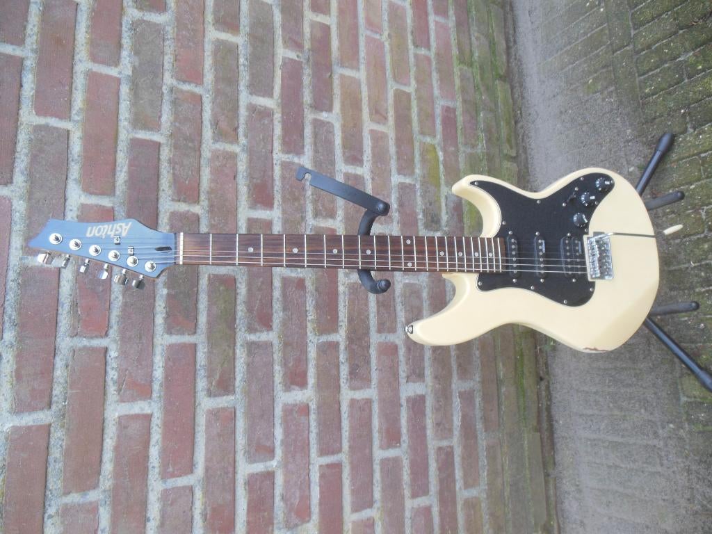electrische gitaar stagg ashton samick lagg guitar, Muziek en Instrumenten, Ophalen of Verzenden, Gebruikt, Solid body, Overige merken