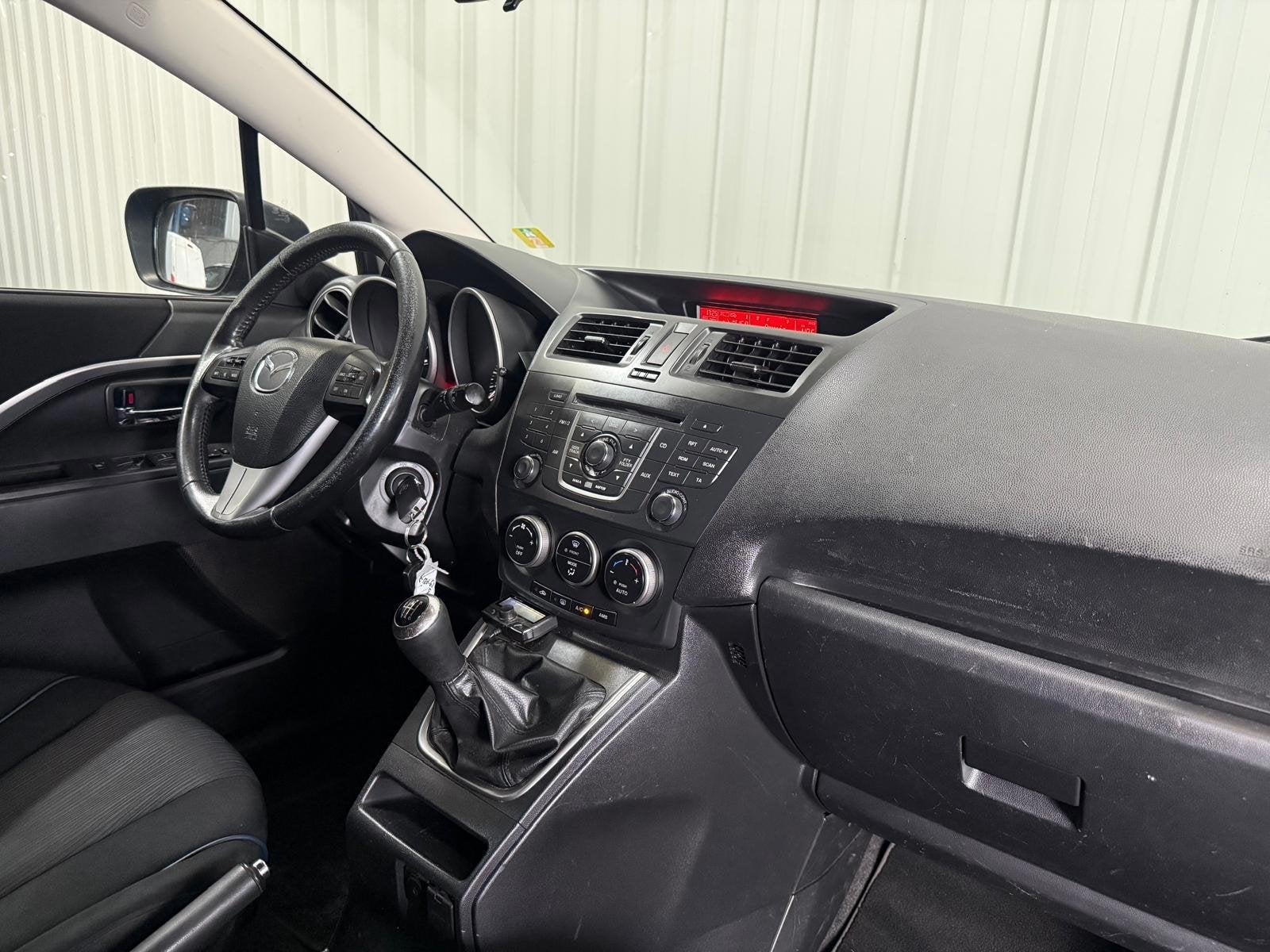 Foto 19 van Mazda 5 1.8 TS+ | Nieuw APK | Airco | Trekhaak | NAP