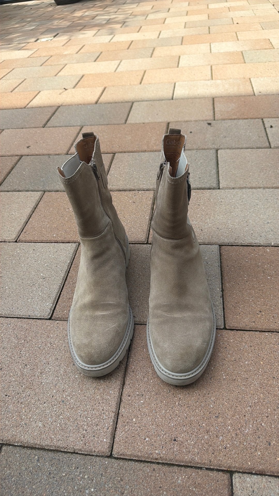 Gabor boots kleur kiezel maat 43, Beige, Lage of Enkellaarzen, Ophalen of Verzenden, Gedragen