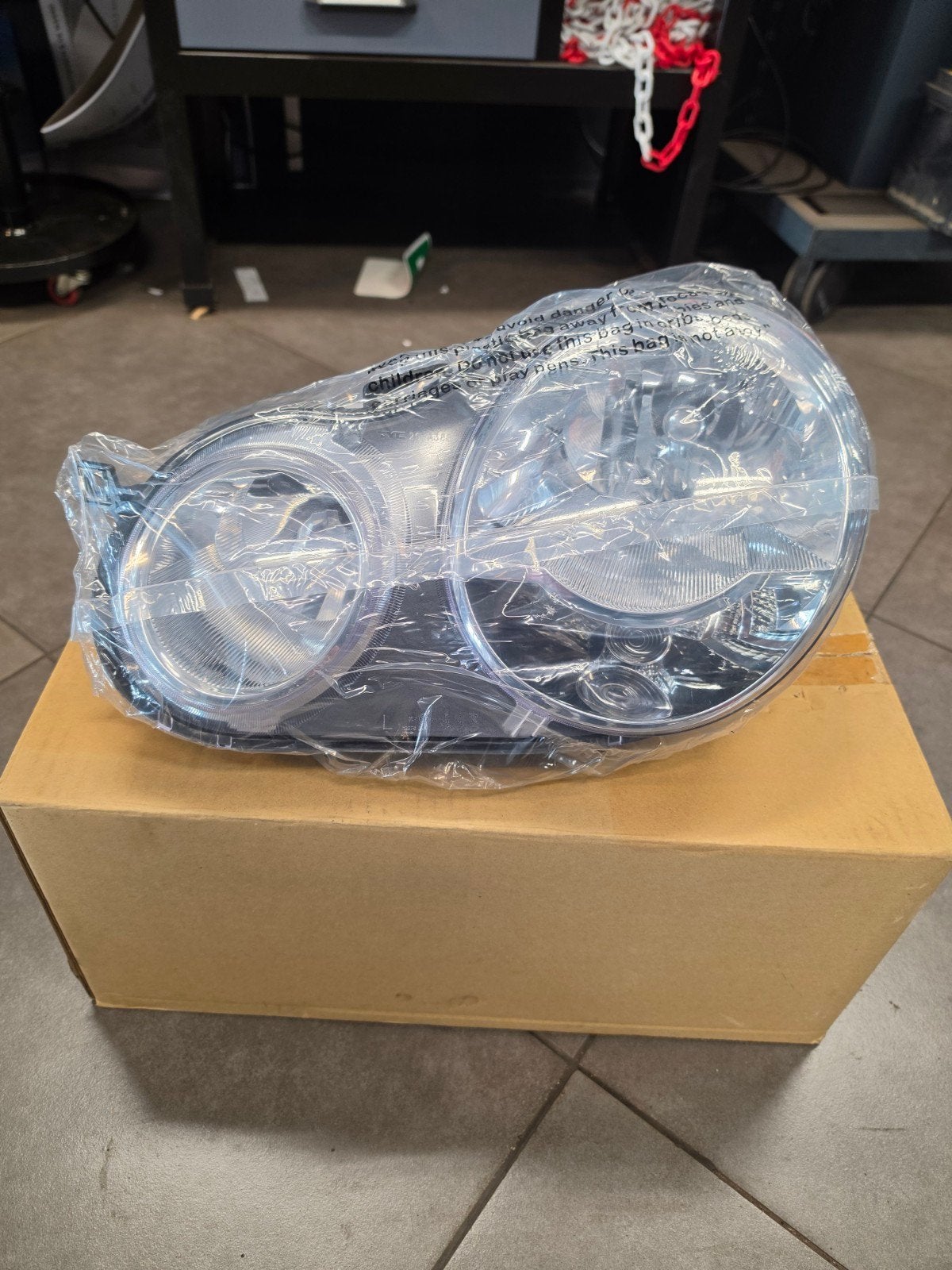 Koplamp Links H7/H1 met regelmotor voor LWR - Nieuw, Auto-onderdelen, Ophalen of Verzenden, Nieuw