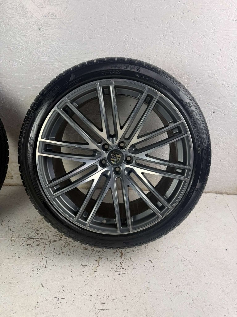 Porsche Macan turbo velgen 21" 5x112 pirelli winterbanden, Auto-onderdelen, Banden en Velgen, Niet ingevuld, Gebruikt, 295 mm