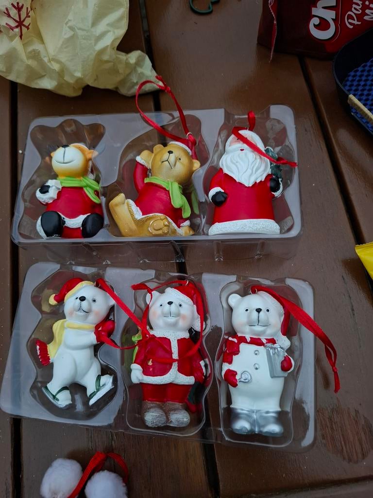 Kerstdecoratie, Ophalen