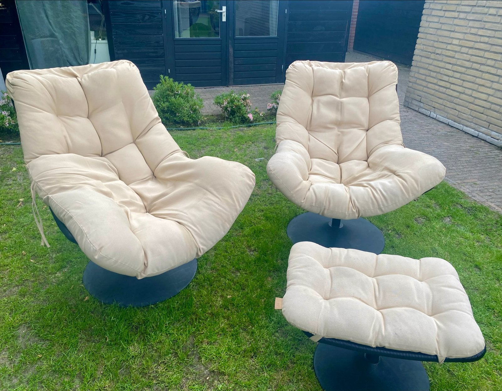 2 draaifauteuils met voetenbank, kussens merk Woood, Ophalen, Gebruikt, Wicker