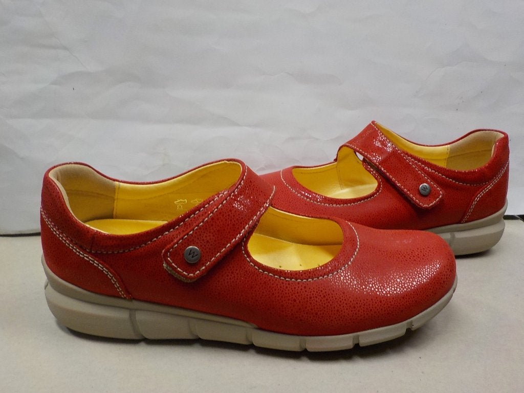Wolky rode bandschoenen maat 39, Wolky B.V., Voorveste 15 BC 3992 DC, Houten, Instappers, Ophalen of Verzenden