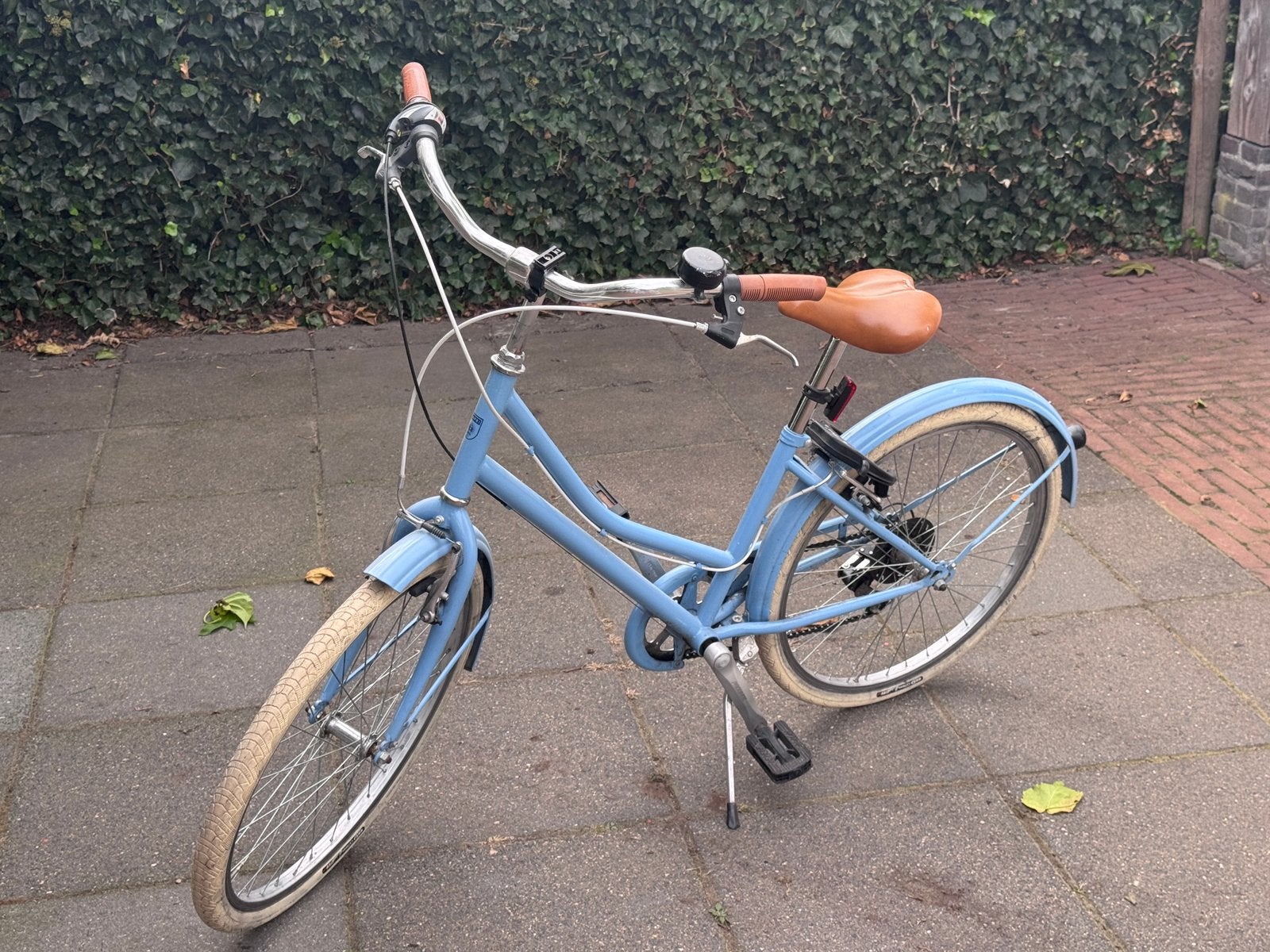 Blauwe meisjesfiets retro 24 inch, Fietsen en Brommers, Ophalen, Zo goed als nieuw, 20 inch of meer, Versnellingen