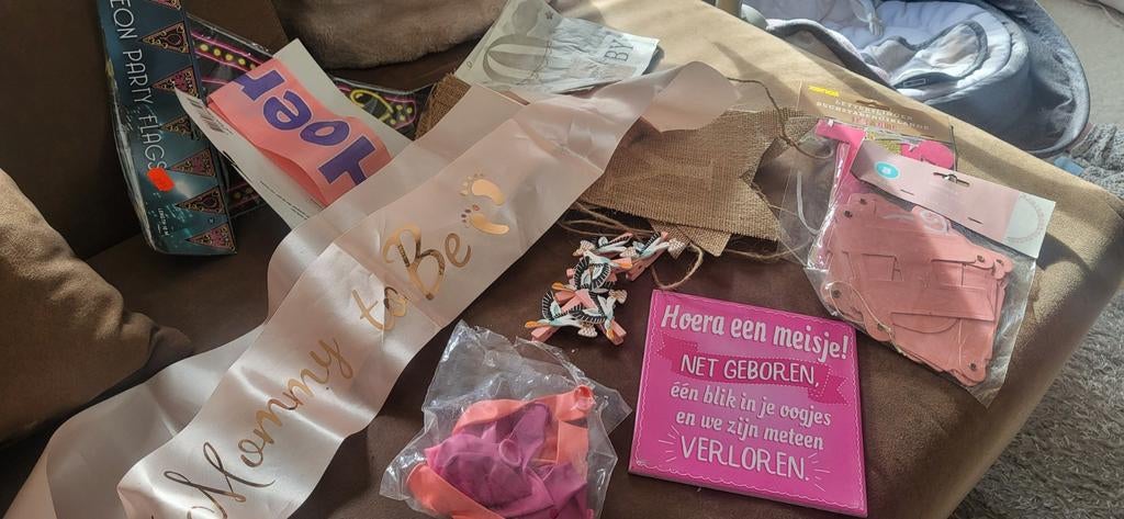 Babyshower & geboortepakketje meisje, Ophalen
