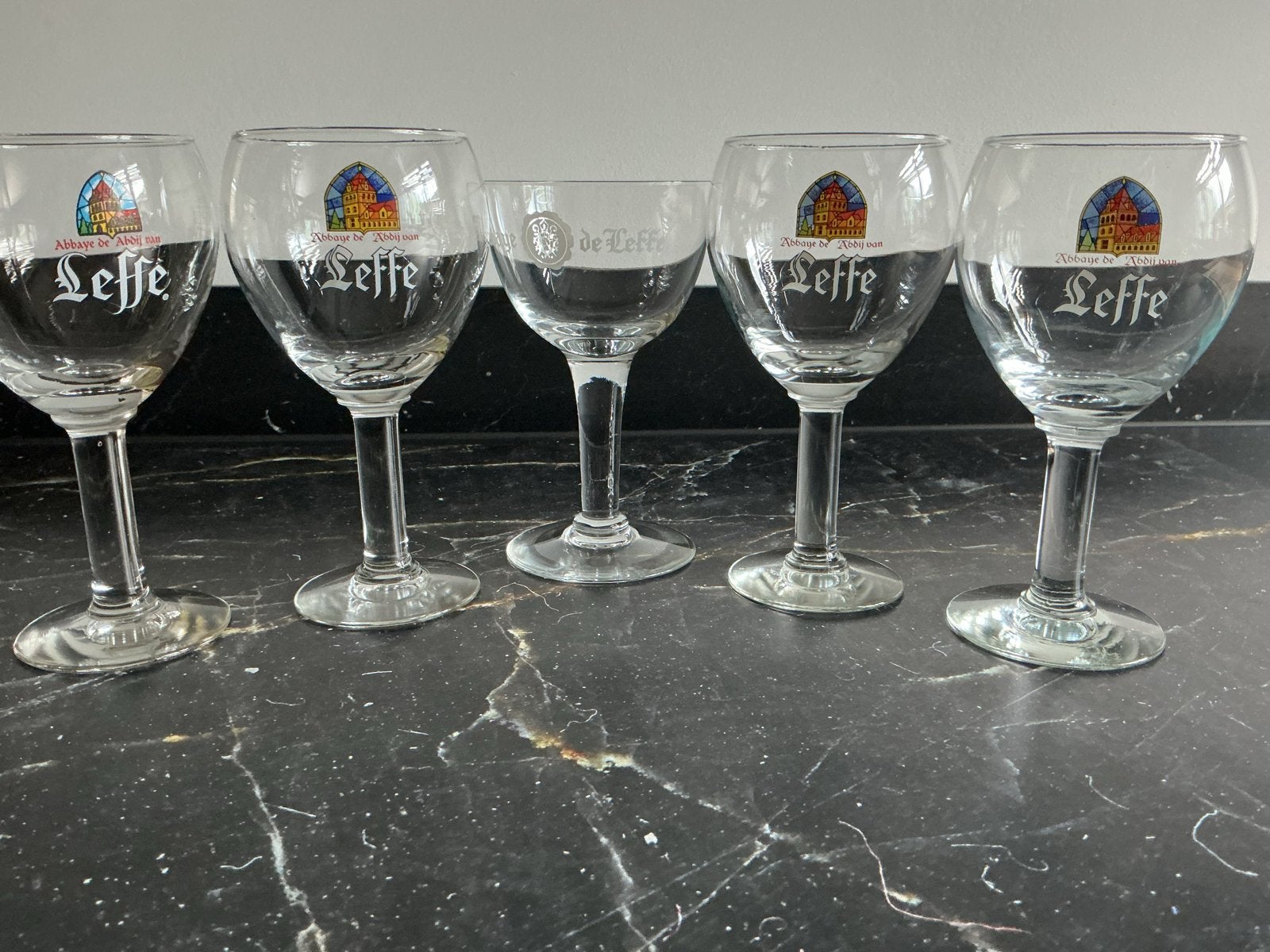 5 Leffe bierglazen, Verzamelen, Biermerken, Ophalen of Verzenden, Glas of Glazen, Overige merken