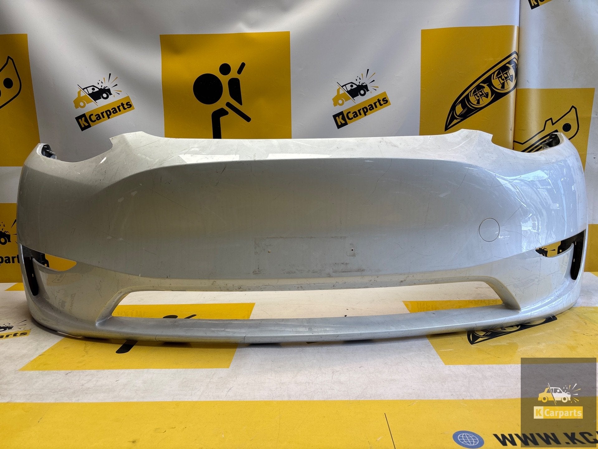 TESLA MODEL YII Voorbumper 151996500A 2019 tot heden origine, Info@fabrikant.eu, Ophalen of Verzenden, Bumper, Fabrikant BV