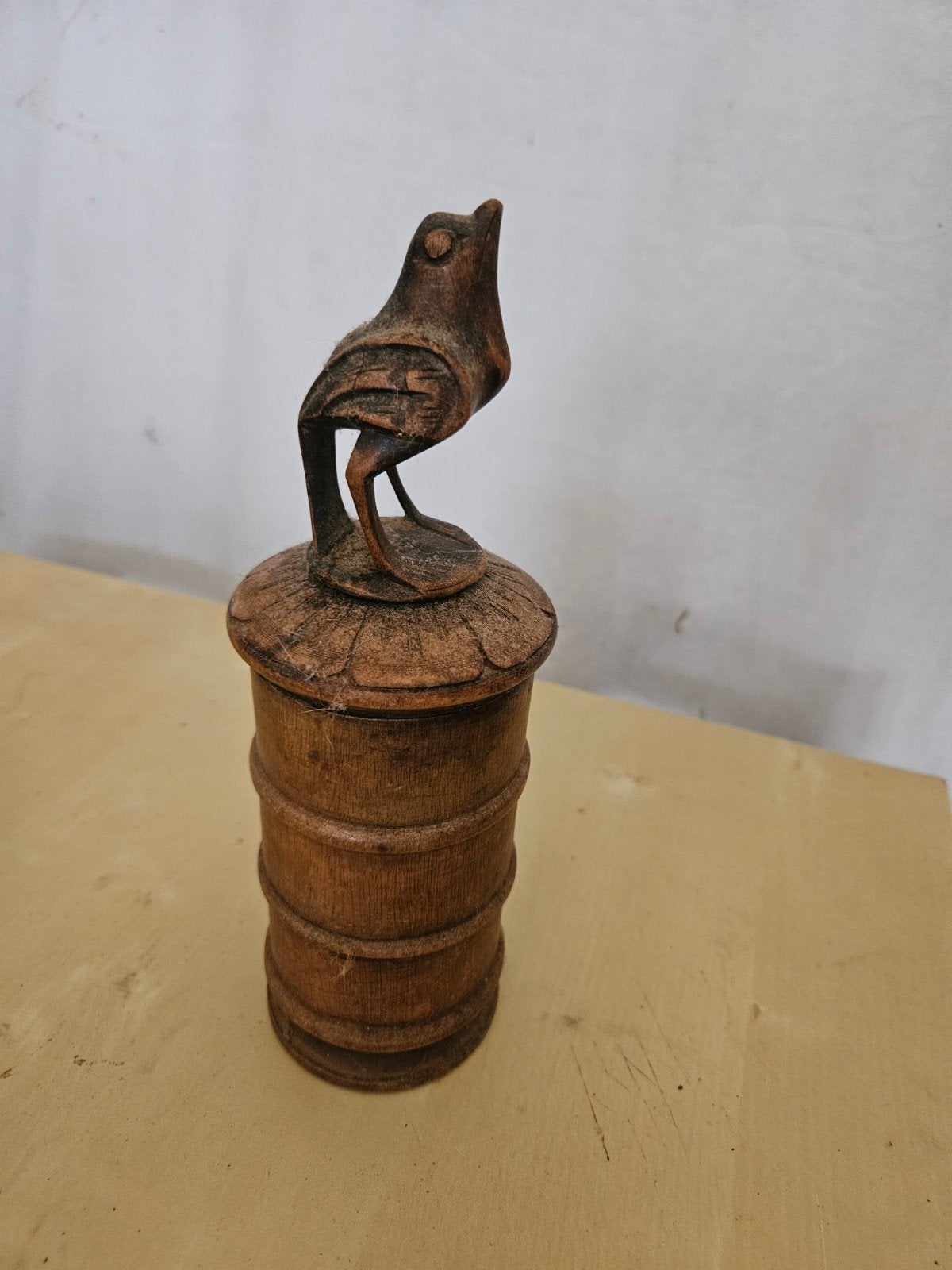 Vintage houten potje met vogel deksel, Antiek en Kunst, Ophalen of Verzenden