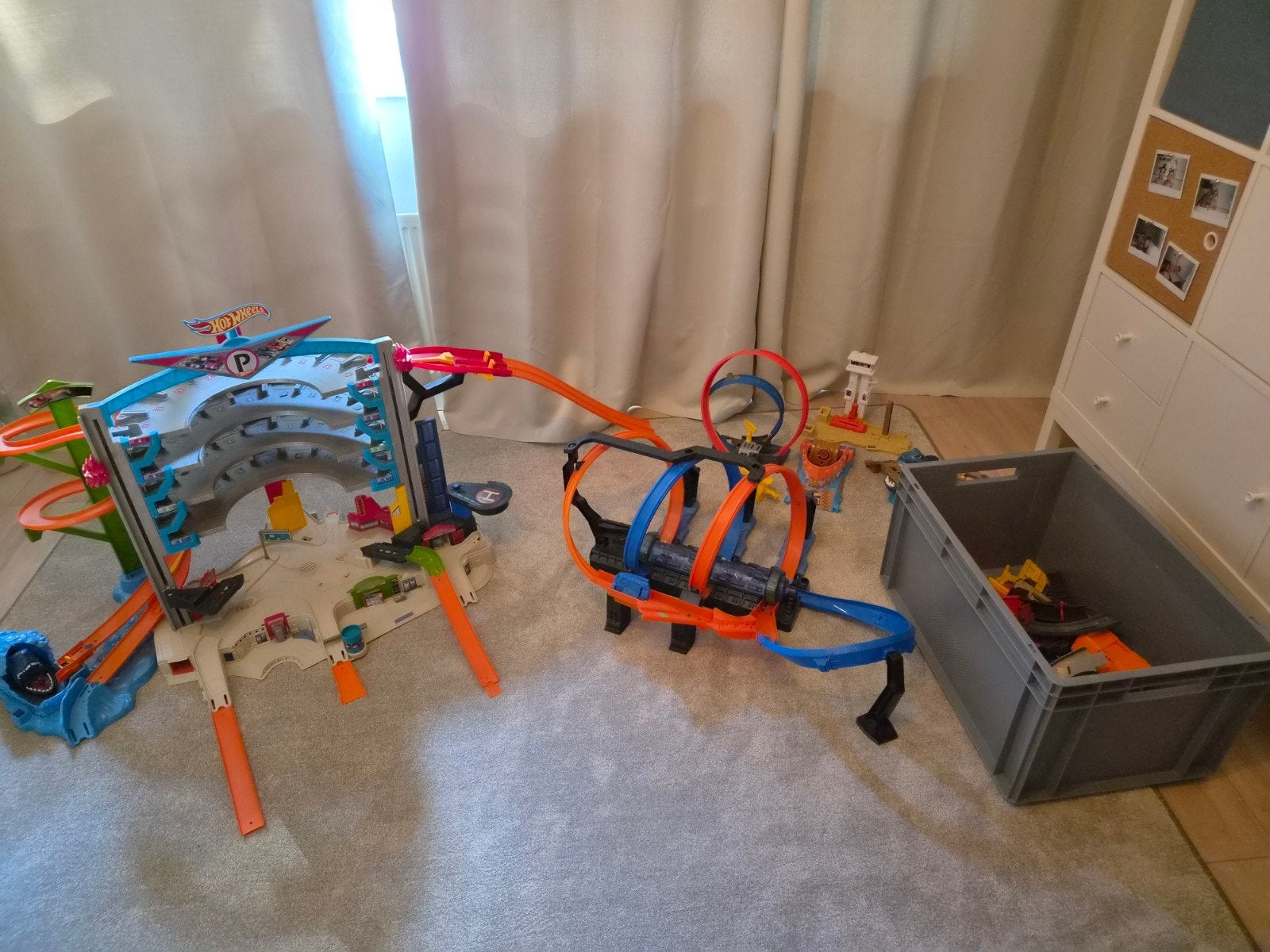 Heel veel Hotwheels speelgoed!, Kinderen en Baby's, Ophalen, Gebruikt, Bouwen, Met licht