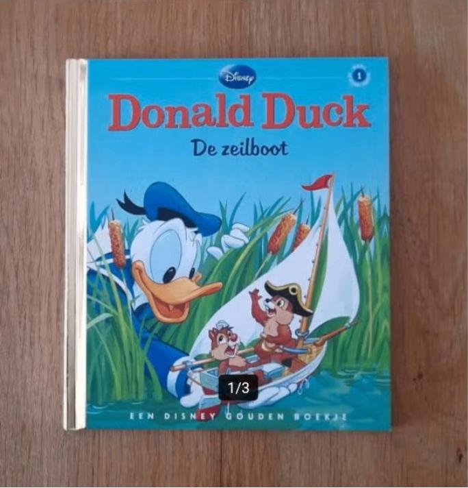 Donald Duck De zeilboot een Disney Gouden Boekje deel 1, Verzamelen, Disney, Ophalen of Verzenden, Donald Duck, Zo goed als nieuw