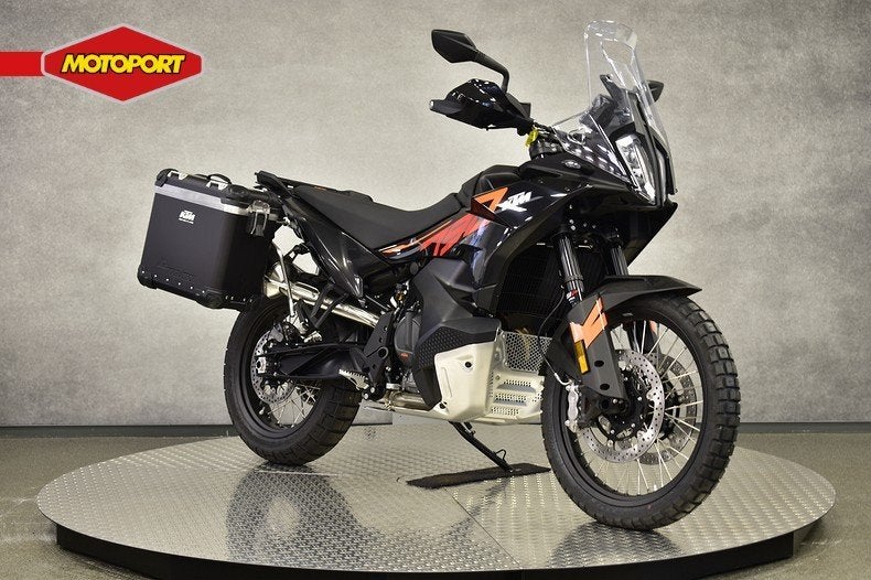 KTM 790 ADVENTURE L (bj 2024), KTM Sportmotorcycle GMBH, Bedrijf, Toermotor, Stallhofnerstrasse 3
5230  Mattighofen, AT