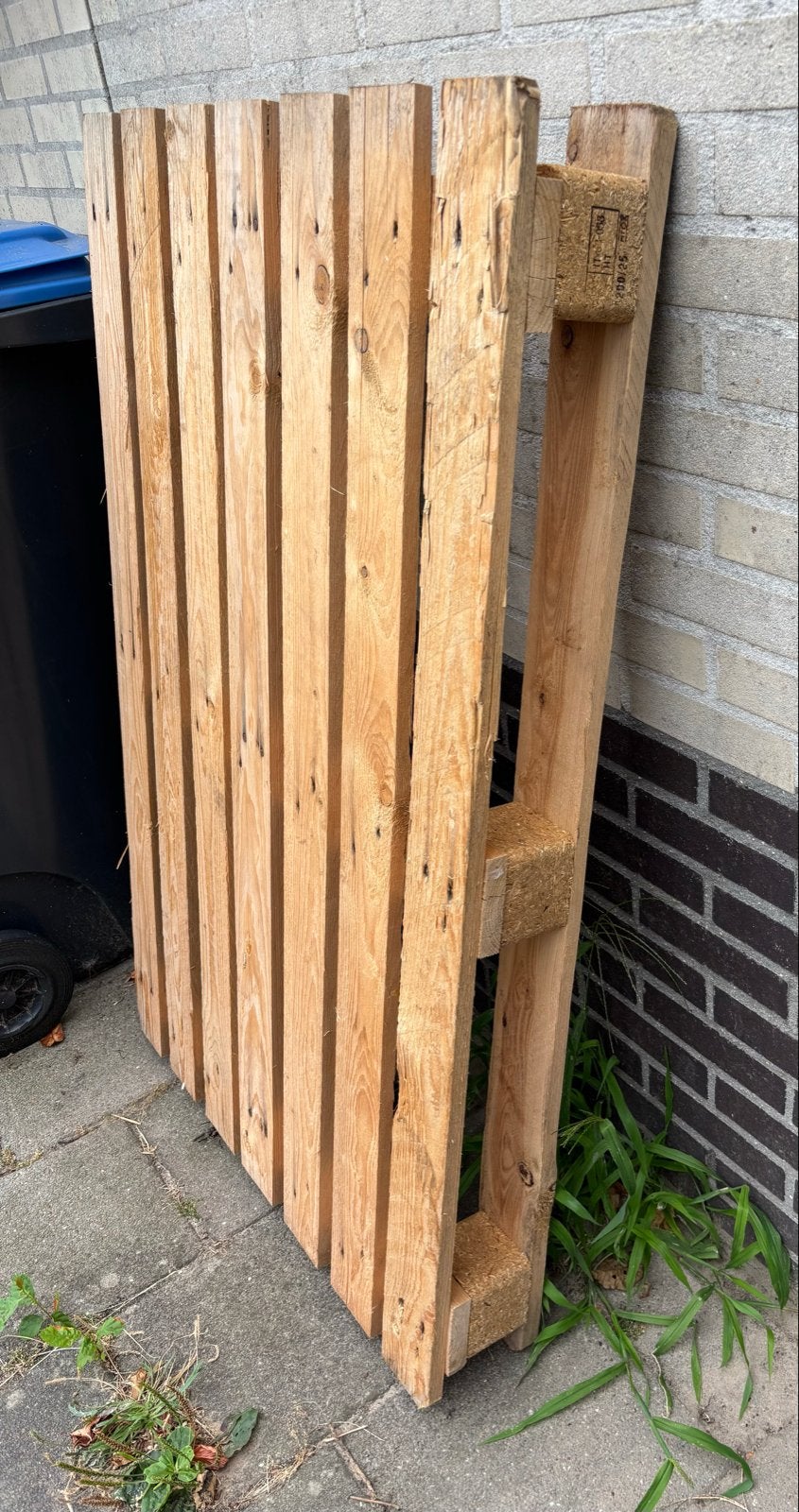 Gratis af te halen: Houten pallet in Rosmalen, Ophalen, Gebruikt